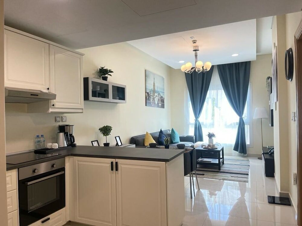 Фото Al Manzil Residence & Suites