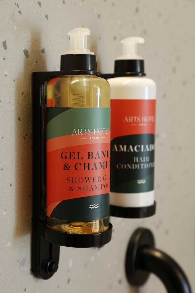 Фото Arts Hotel Porto, Tapestry Collection by Hilton