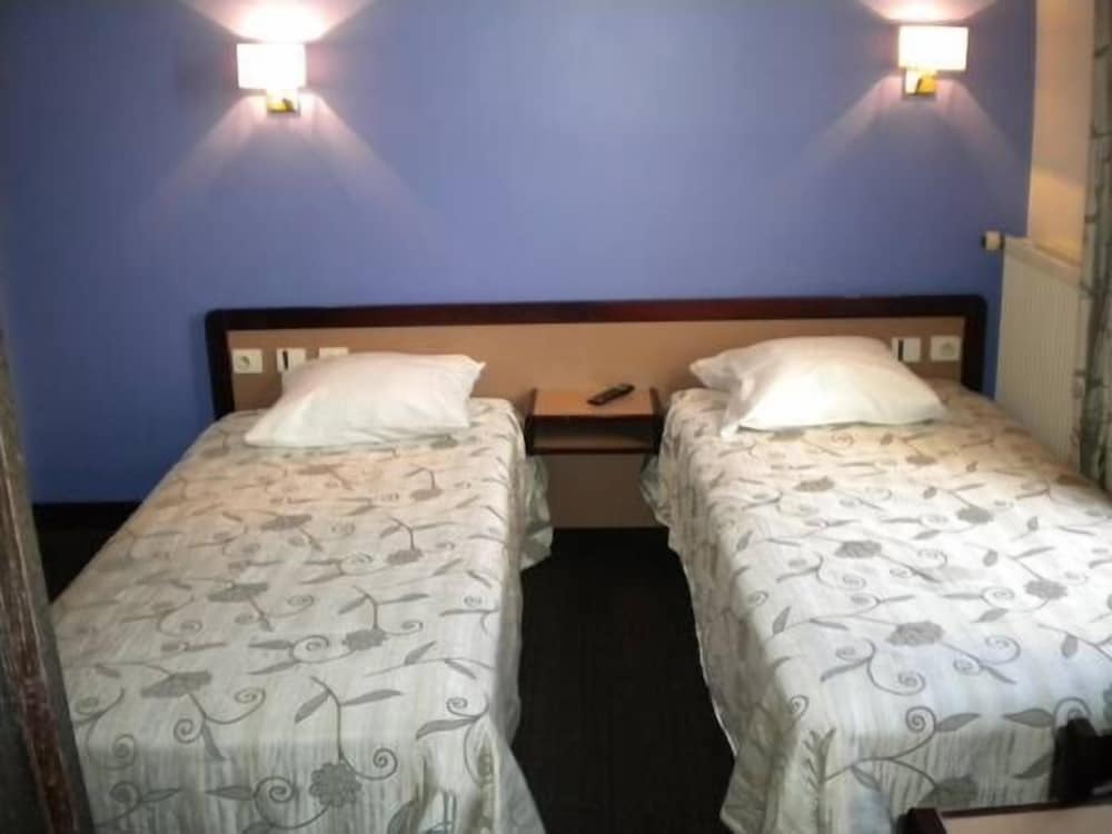 Фото Hotel De La Place