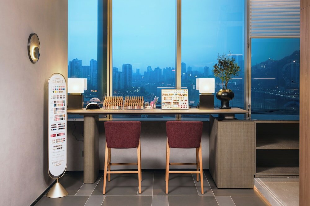 Фото Pagoda Hotel Chongqing International Land-sea