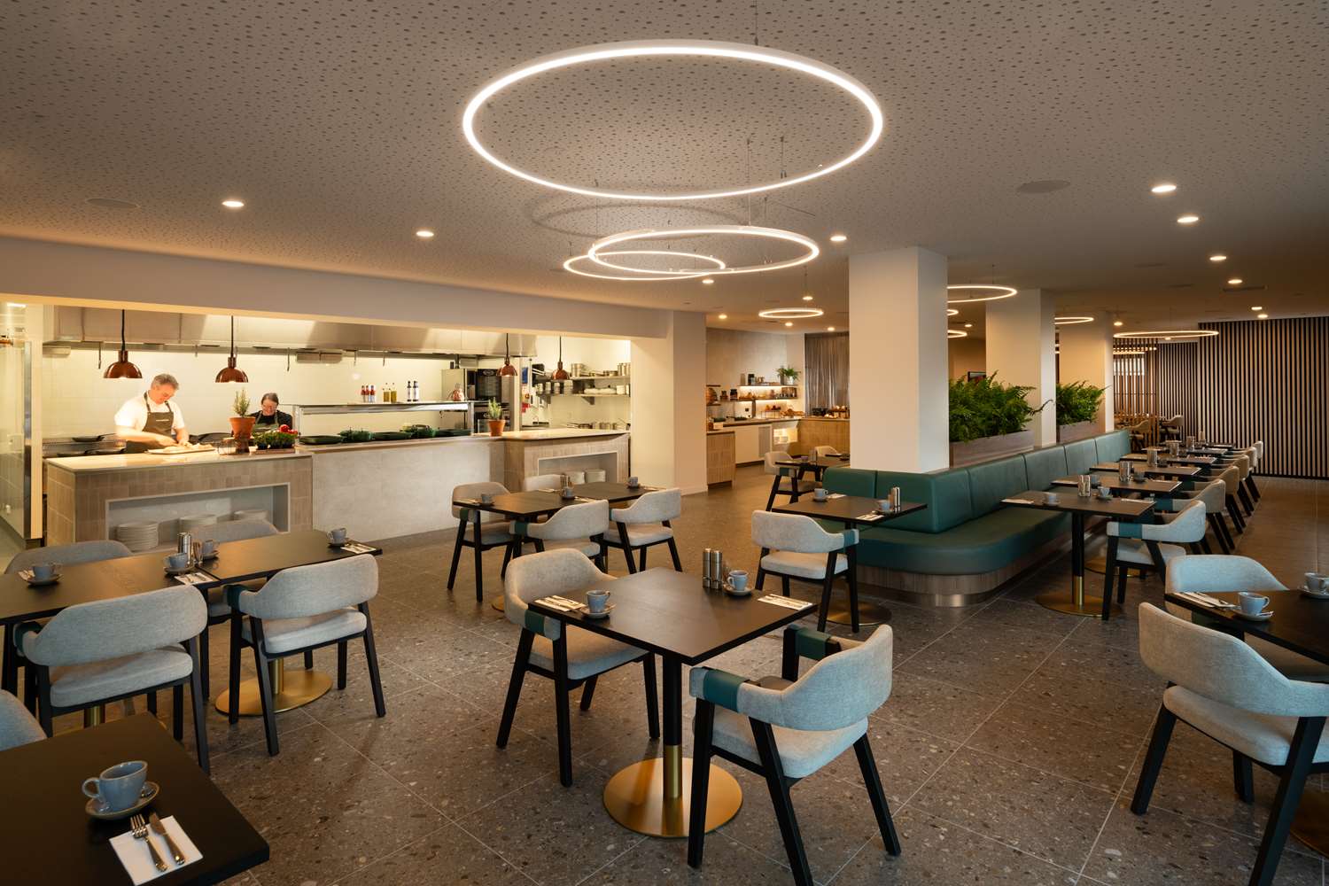 Фото DoubleTree by Hilton Hobart