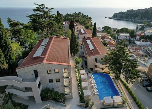 Гостиница The New Hotel Mediteran Ulcinj - Ulqin Villa Edition в Улцине