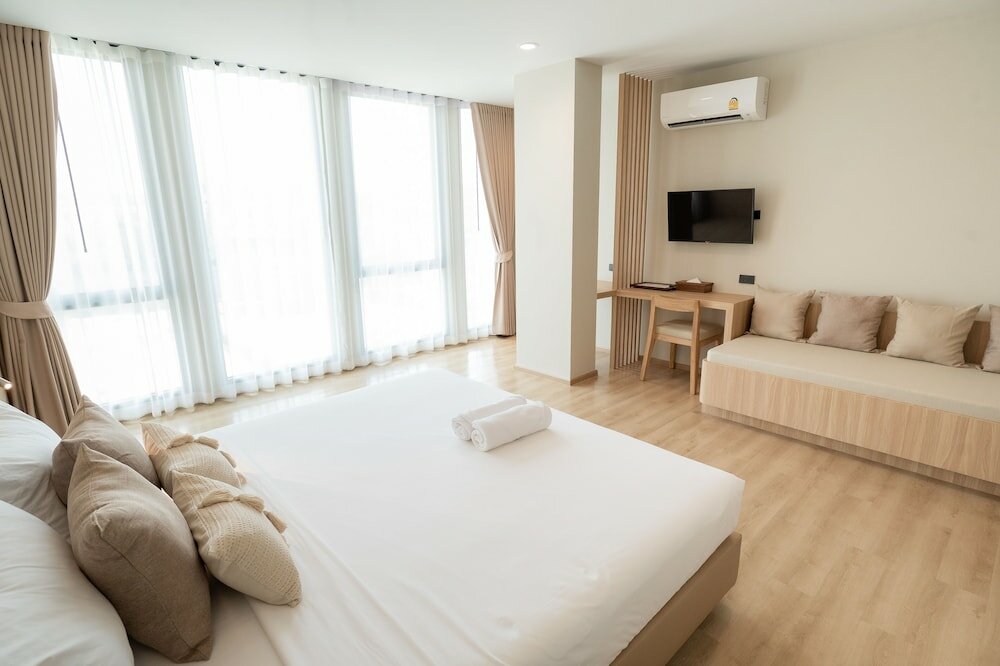 Фото Pillows Boutique Hotel