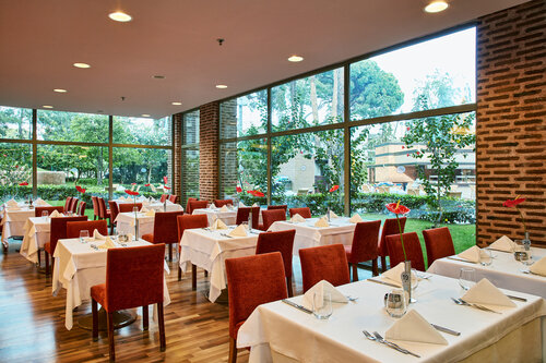 Внешний вид отеля Gloria Verde Resort в Серике, фото 3