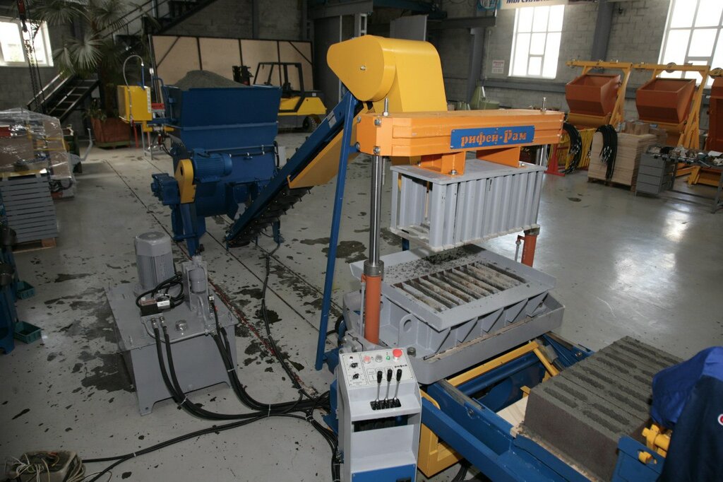 Equipos y maquinaria de construcción Rifey - Oborudovaniye dlya stroitelstva, , foto
