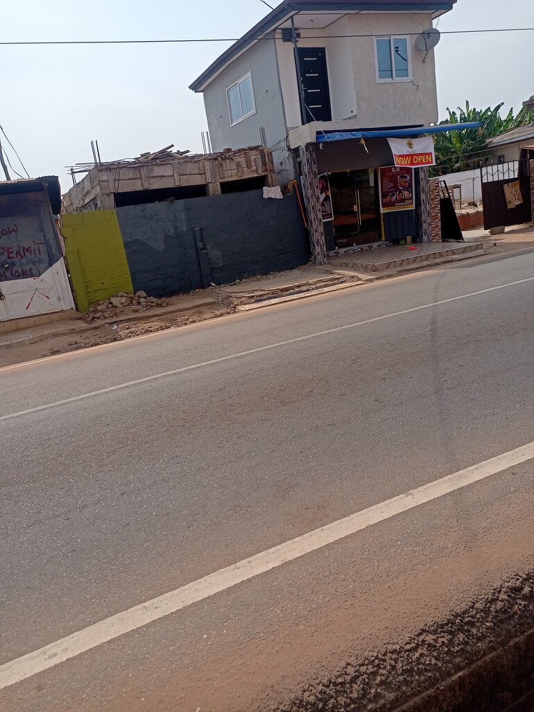 Barber shop B. B Luxury, Accra, photo