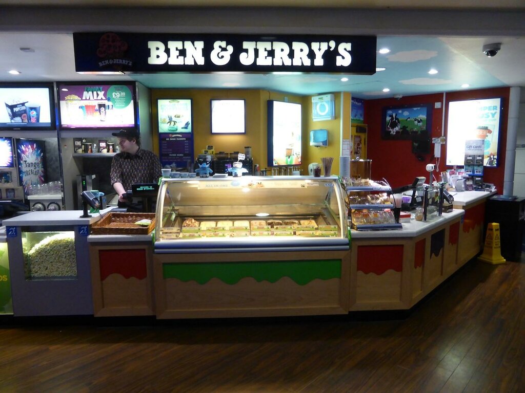 Coffee shop Odeon Bracknell, Berkshire County, photo