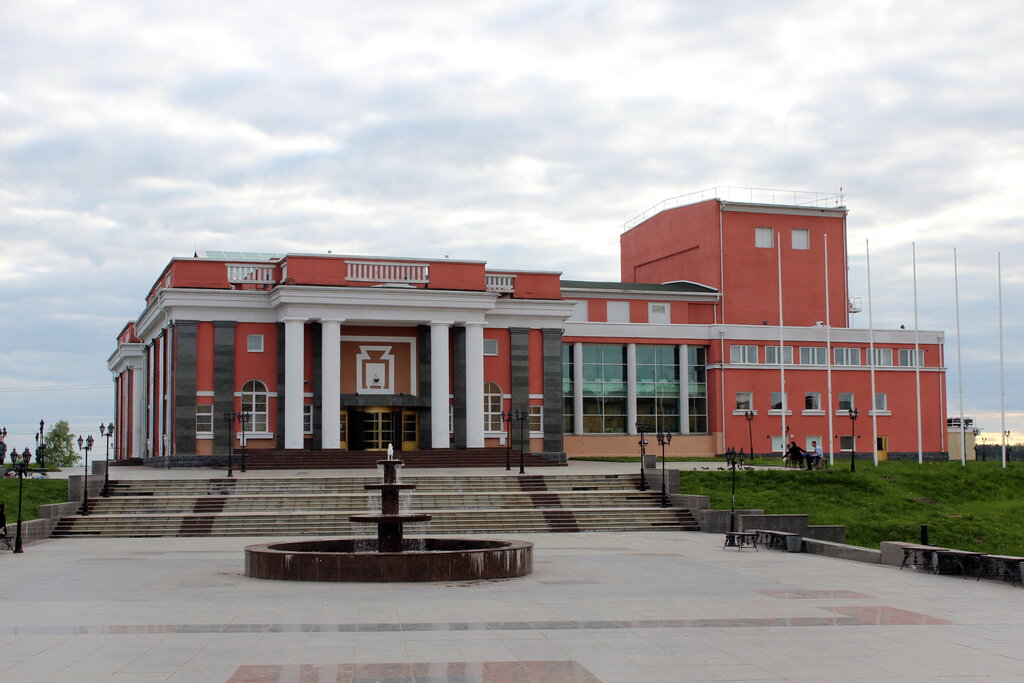Дворец искусств ул бумажников 1 кондопога фото Дворец искусств, philharmonic, Russia, Kondopoga, Bumazhnikov Street, 1 - Yandex
