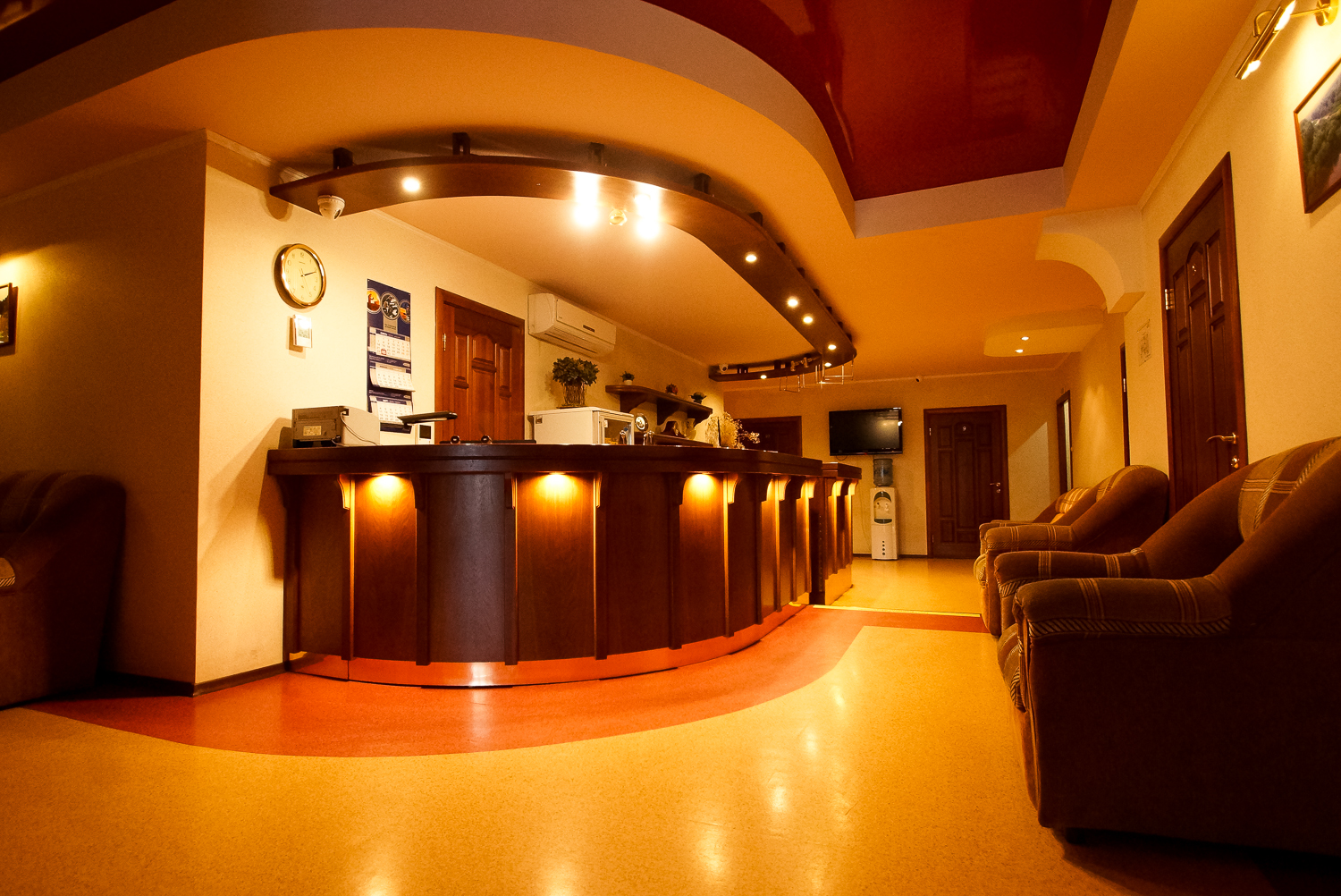 Фото отеля 2