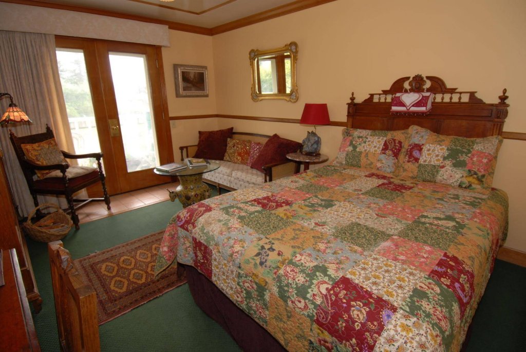 Фото Shelburne Hotel