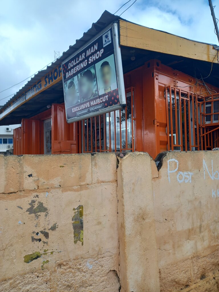 Barber shop Dollar Man Barbering shop, Accra, photo