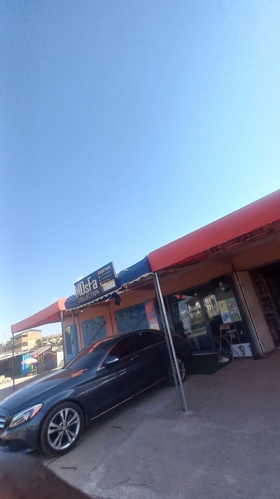 Shoe store Mosfa Collection, Earth, photo