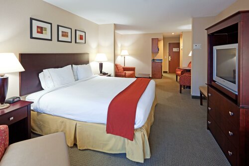 Гостиница Holiday Inn Express Hotel & Suites Freeport, an Ihg Hotel