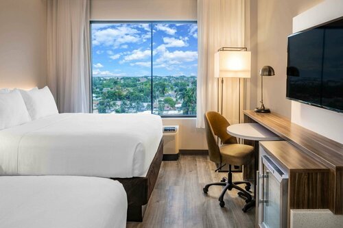 Гостиница Wyndham Garden Ft Lauderdale Airport & Cruise Port в Дания Бич