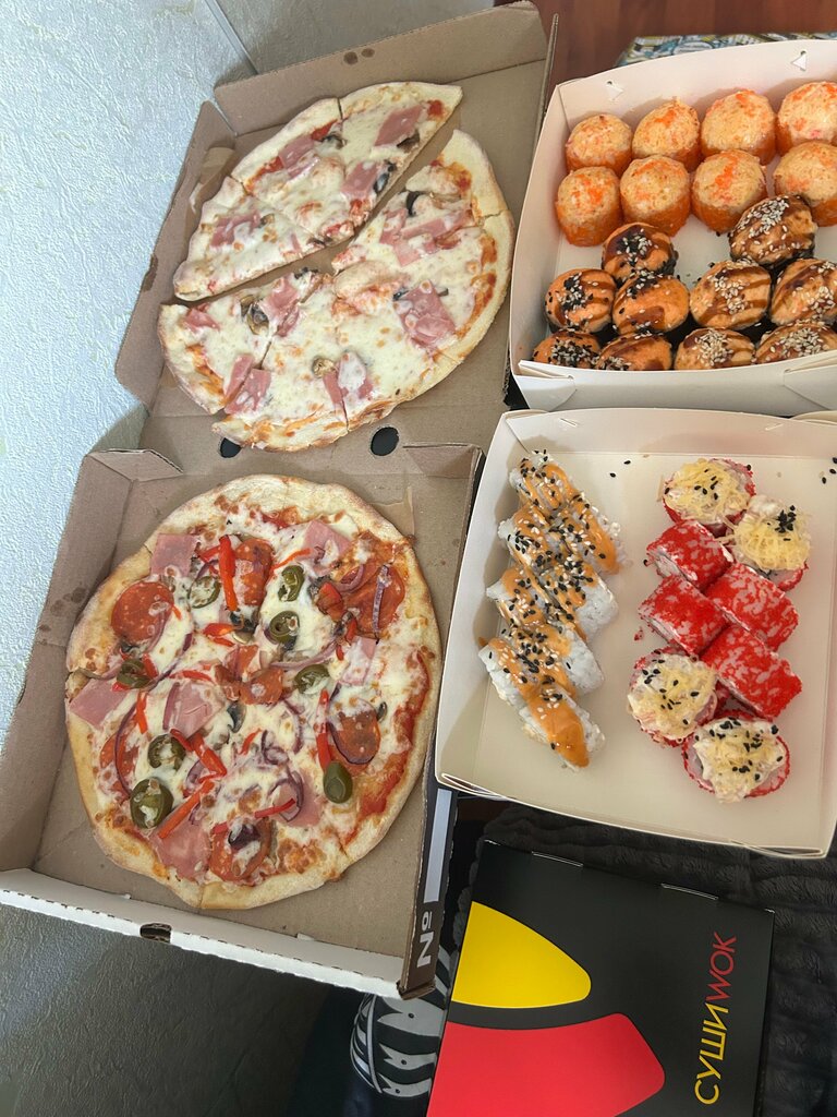 Sushi and rolls store Sushi Wok, Elektrostal, photo