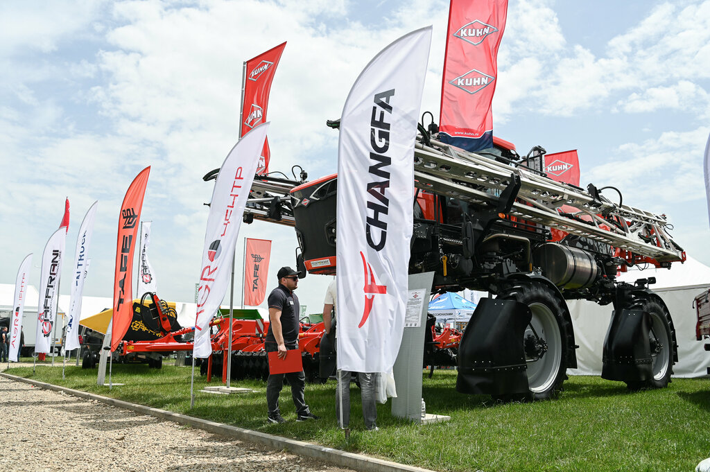 Agricultural machinery, equipment АгроЦентрЛиски, Belgorod, photo