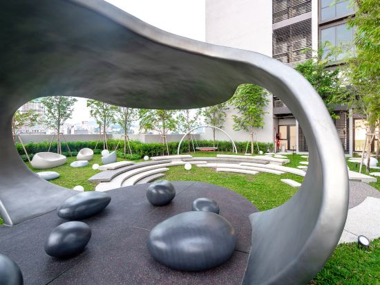 Фото Scarletz Suites Klcc by M Suites