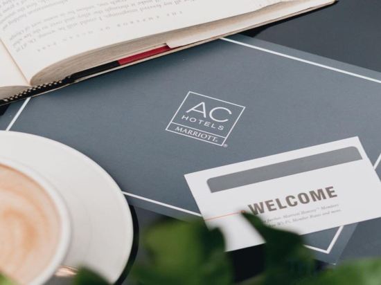 Фото Ac Hotel by Marriott Kuala Lumpur