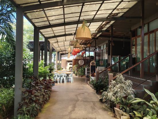 Фото Chan's Smart Living Inn Semporna