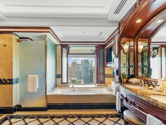 Фото Makati Shangri-La Manila