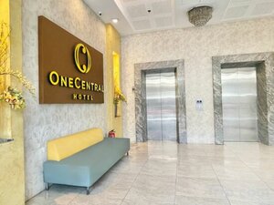 Гостиница One Central Hotel