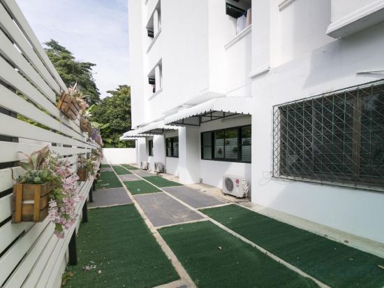 Фото Komol Residence Bangkok