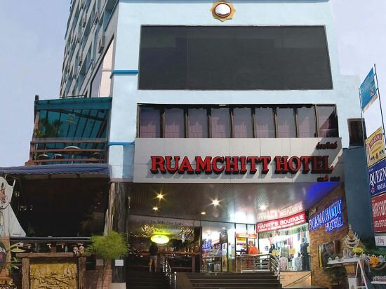 Фото Ruamchitt Plaza Hotel