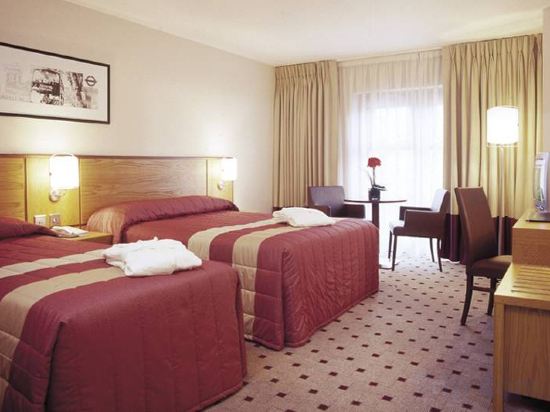 Фото The Crown London