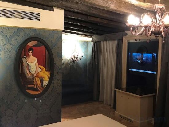 Фото Palazzetto Madonna