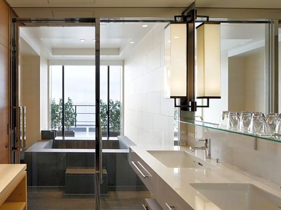 Фото Kobe Minato Onsen Ren