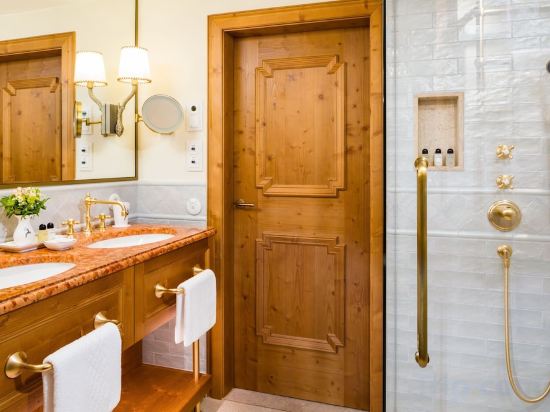 Фото Hotel Goldener Hirsch, a Luxury Collection Hotel, Salzburg