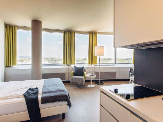 Фото Harry's Home Vienna Millennium Tower