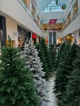 Искусственные елки (Okruzhnoye shosse, 12), christmas trees and christmas decorations