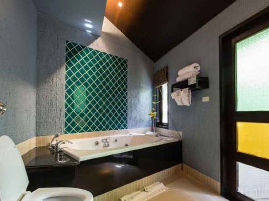 Фото Peace Laguna Resort & SPA