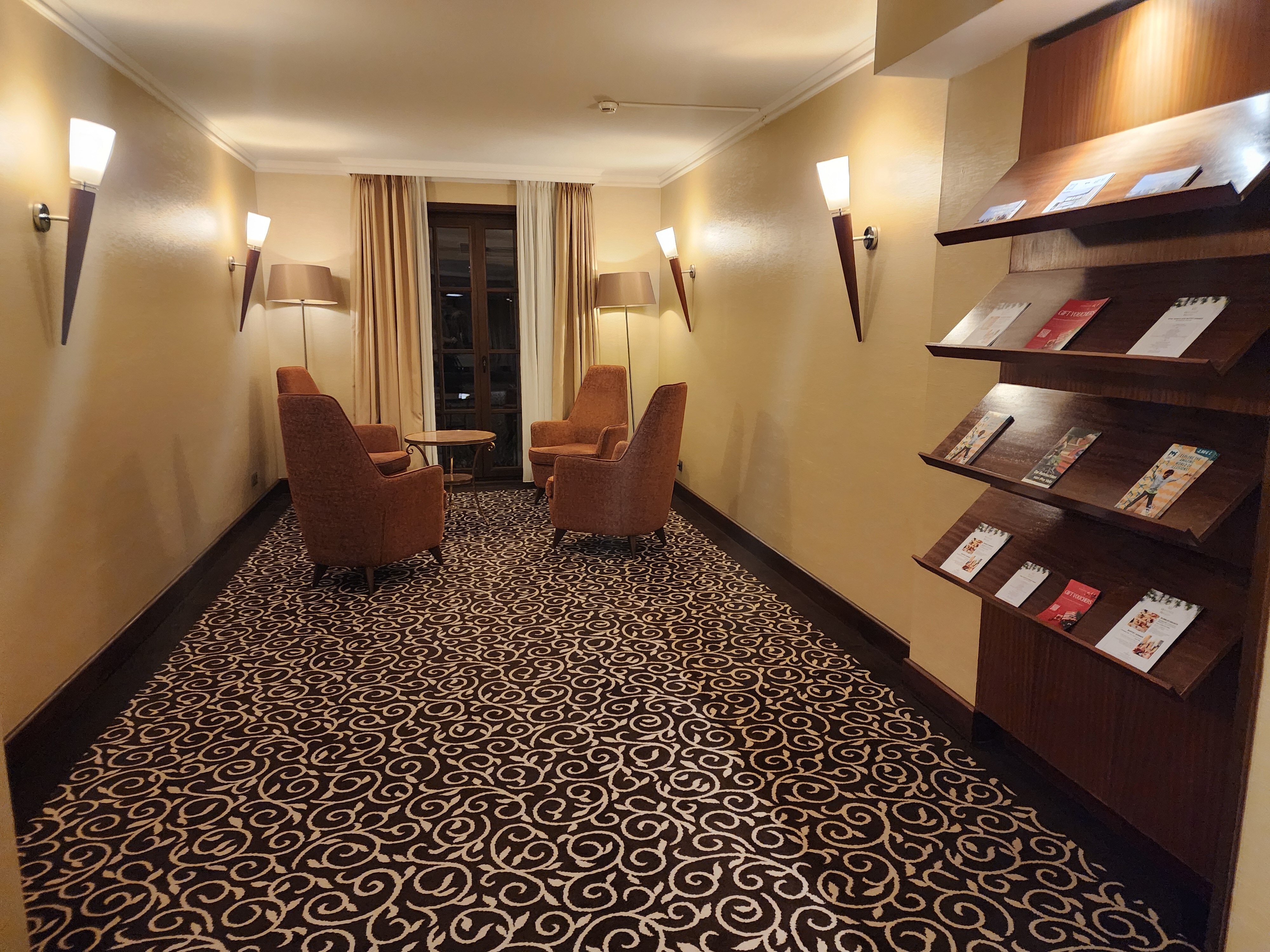 Фото Warwick Grand Place Brussels