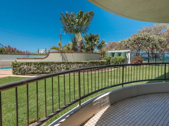 Фото Boulevard North Holiday Apartments