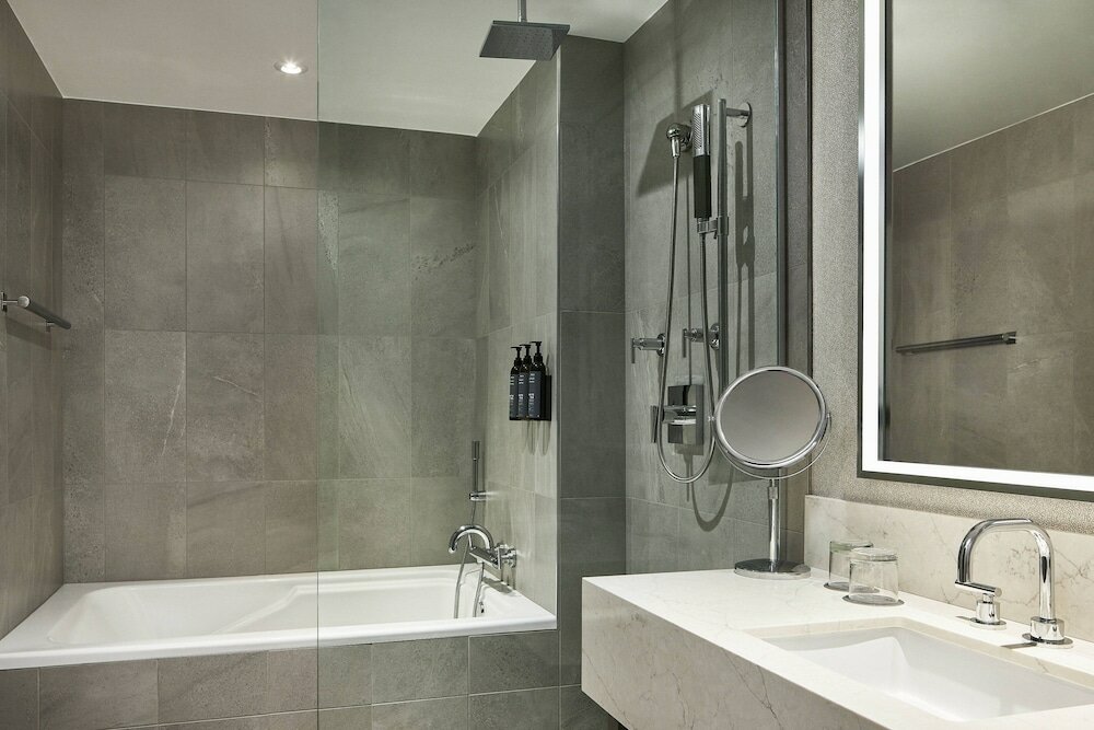 Фото The Westin Bellevue