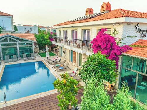 Внешний вид отеля Ruzgar Gulu Butik Otel в Чешме, фото 1