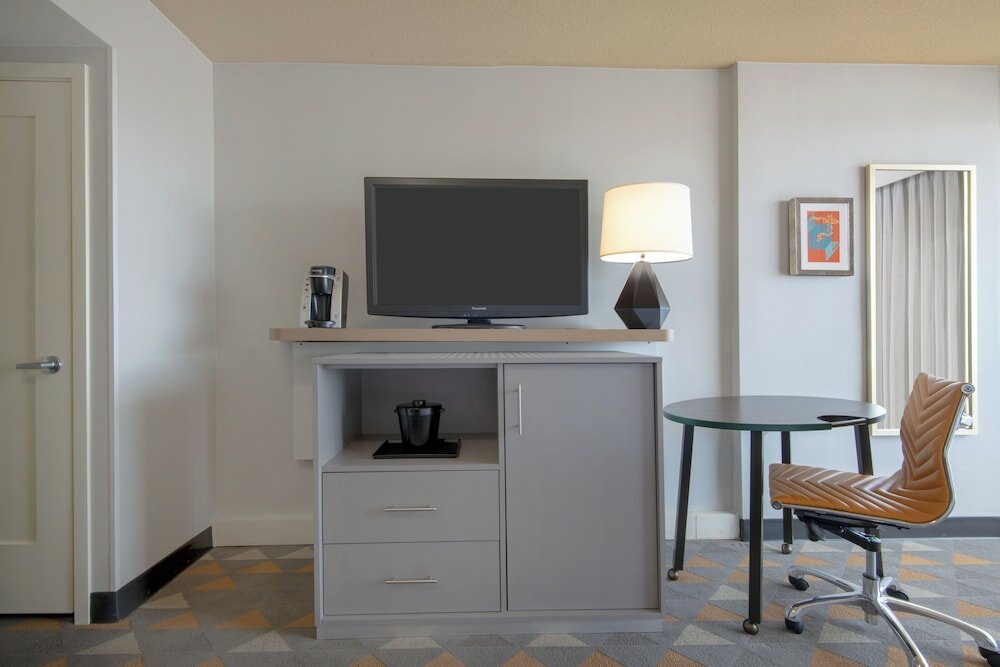 Фото Holiday Inn Denver East, an Ihg Hotel