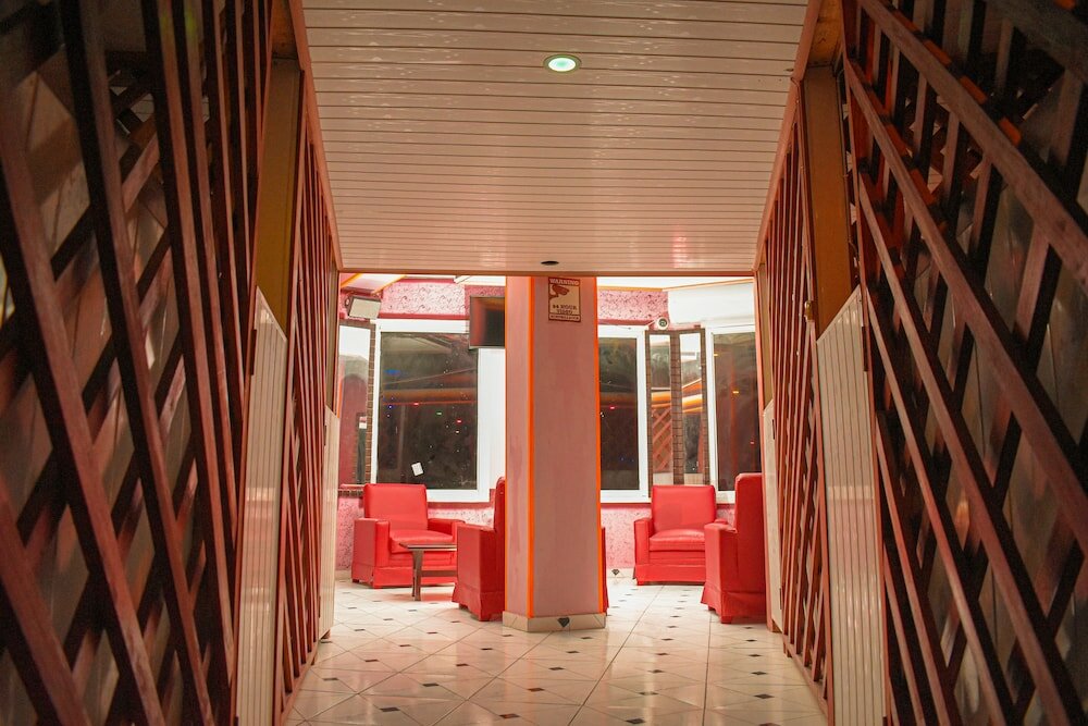 Фото La Pépinière Hôtel