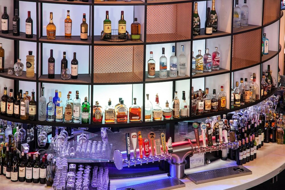 Фото Sheraton Gateway Los Angeles Hotel