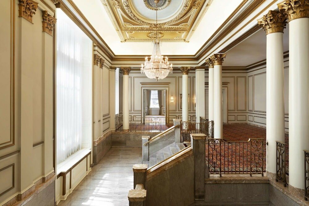 Фото Fairmont Hotel Vancouver