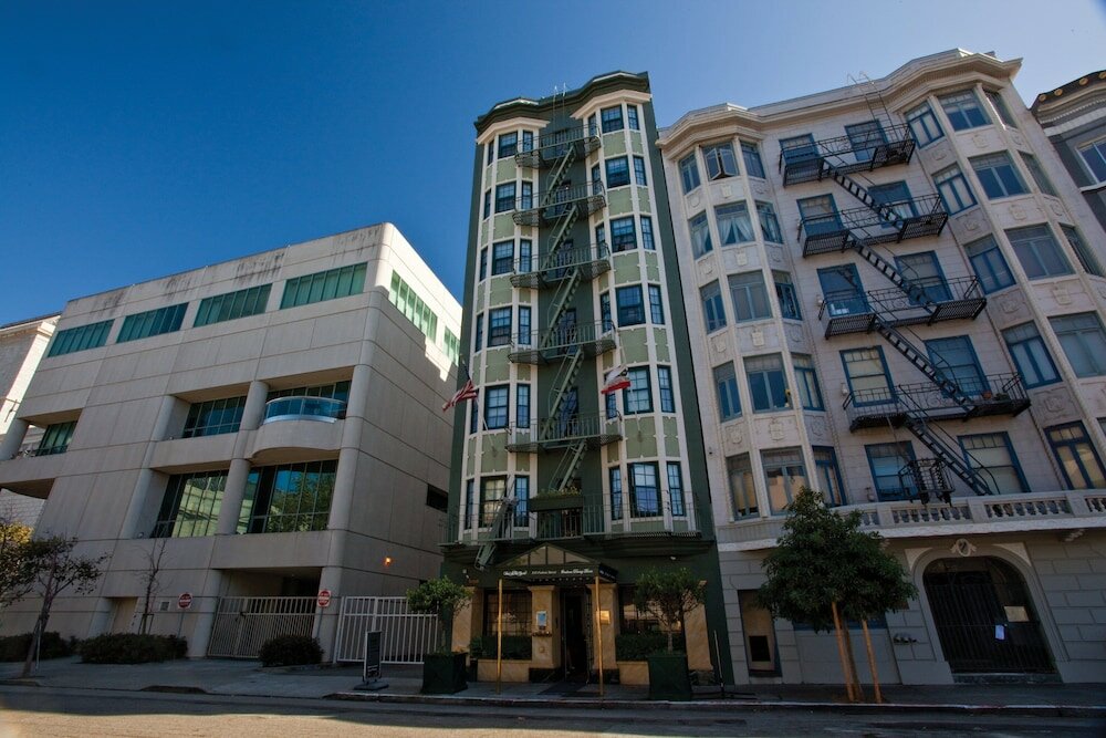 Фото Inn At The Opera