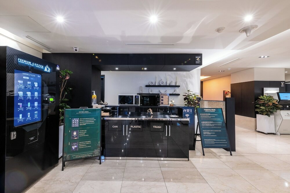 Фото New Chonji Hotel