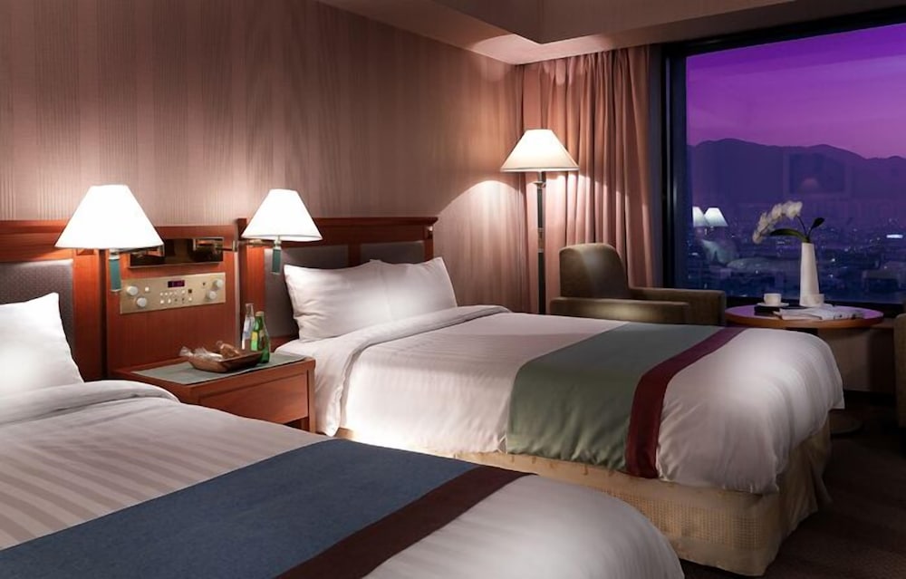 Фото Hotel Paragon