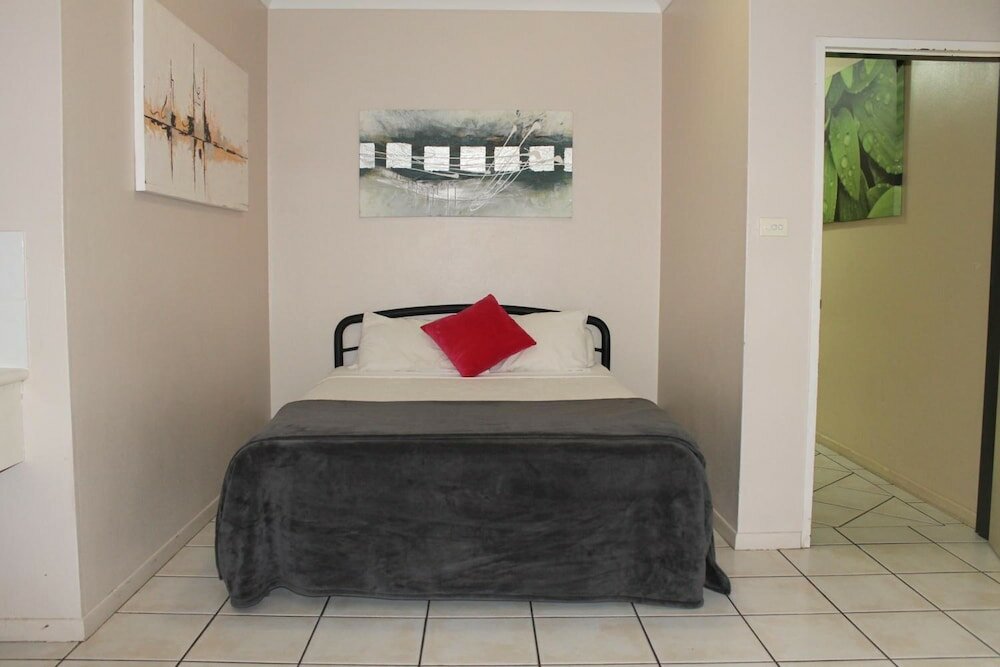 Фото Bohemia Resort Cairns