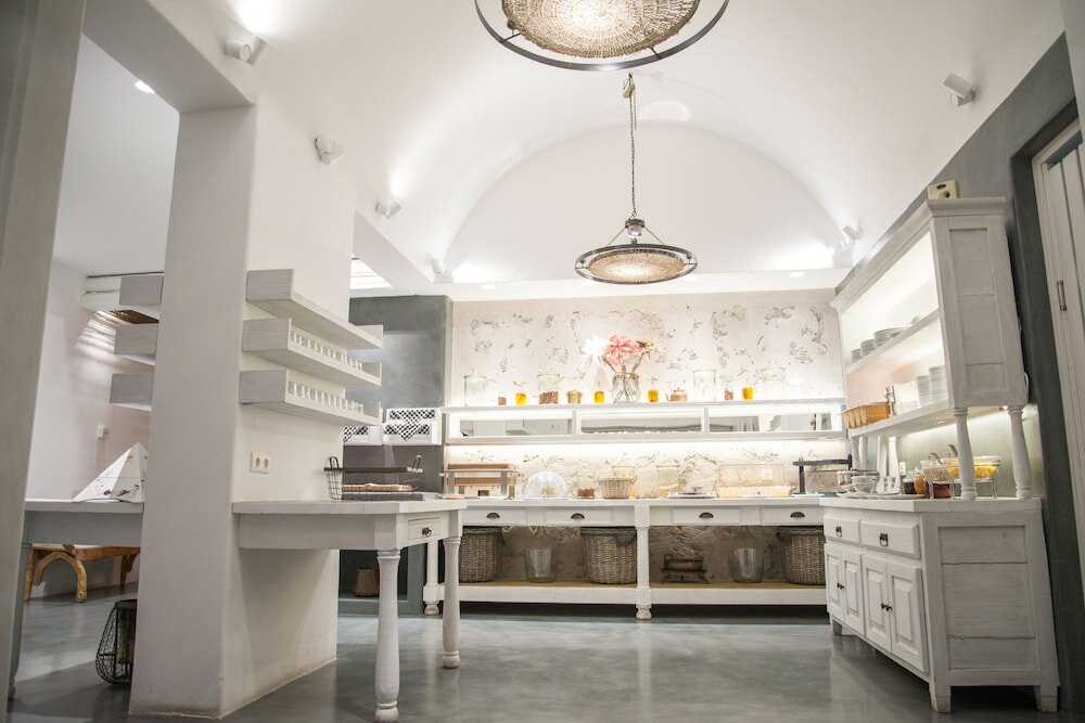 Фото Makris Beach Hotel