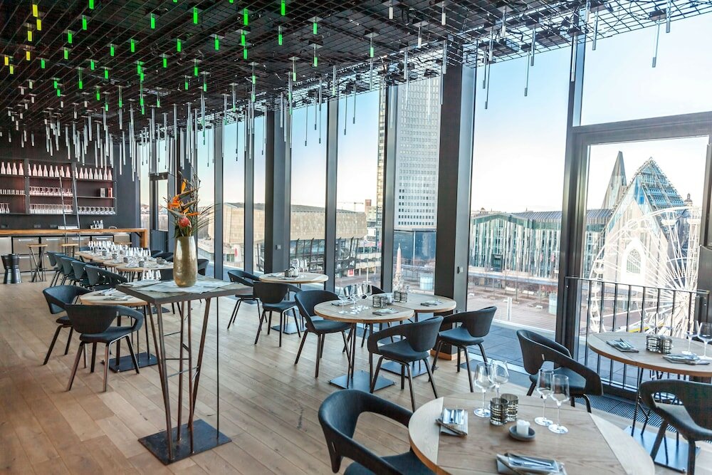 Фото Felix Suiten im Lebendigen Haus am Augustusplatz