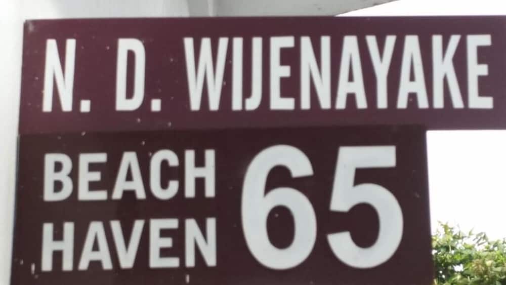 Фото Mrs Wijenayake's Beach Haven Guest House