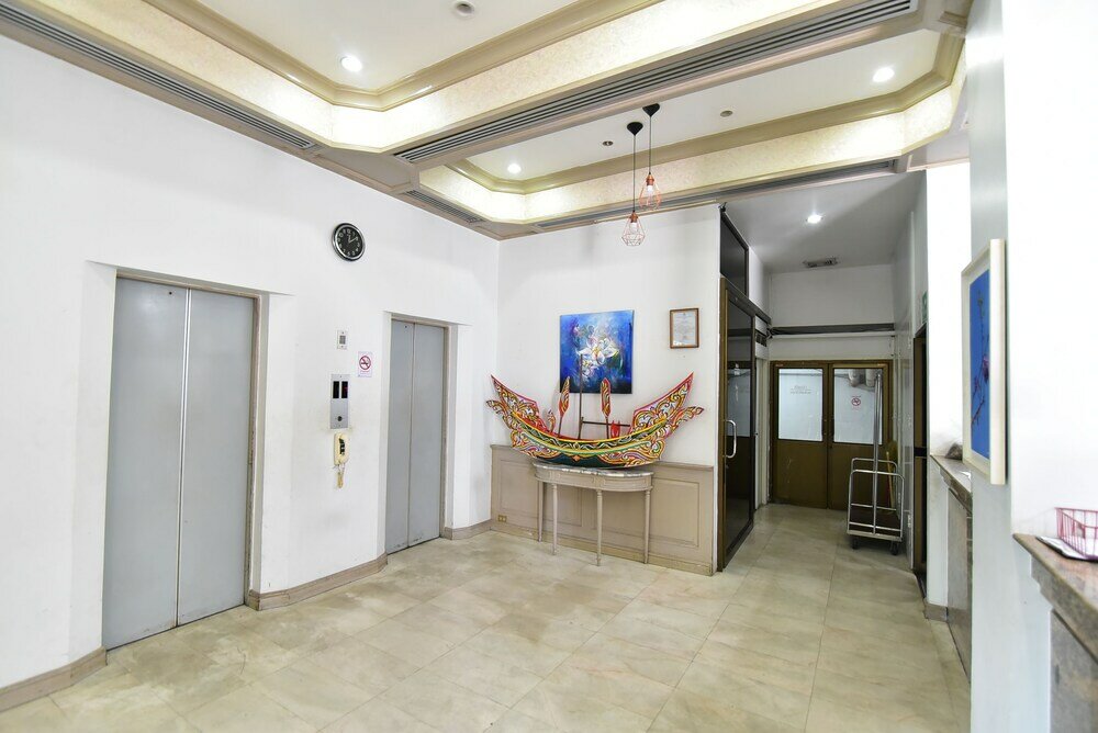 Фото Thumrin Hotel